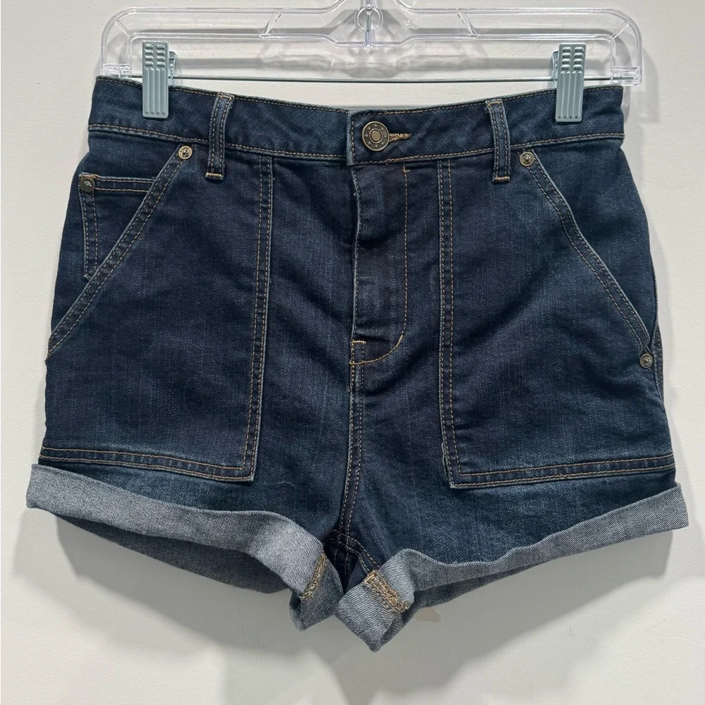 Free People high waisted Jean shorts. Size 27 denim.